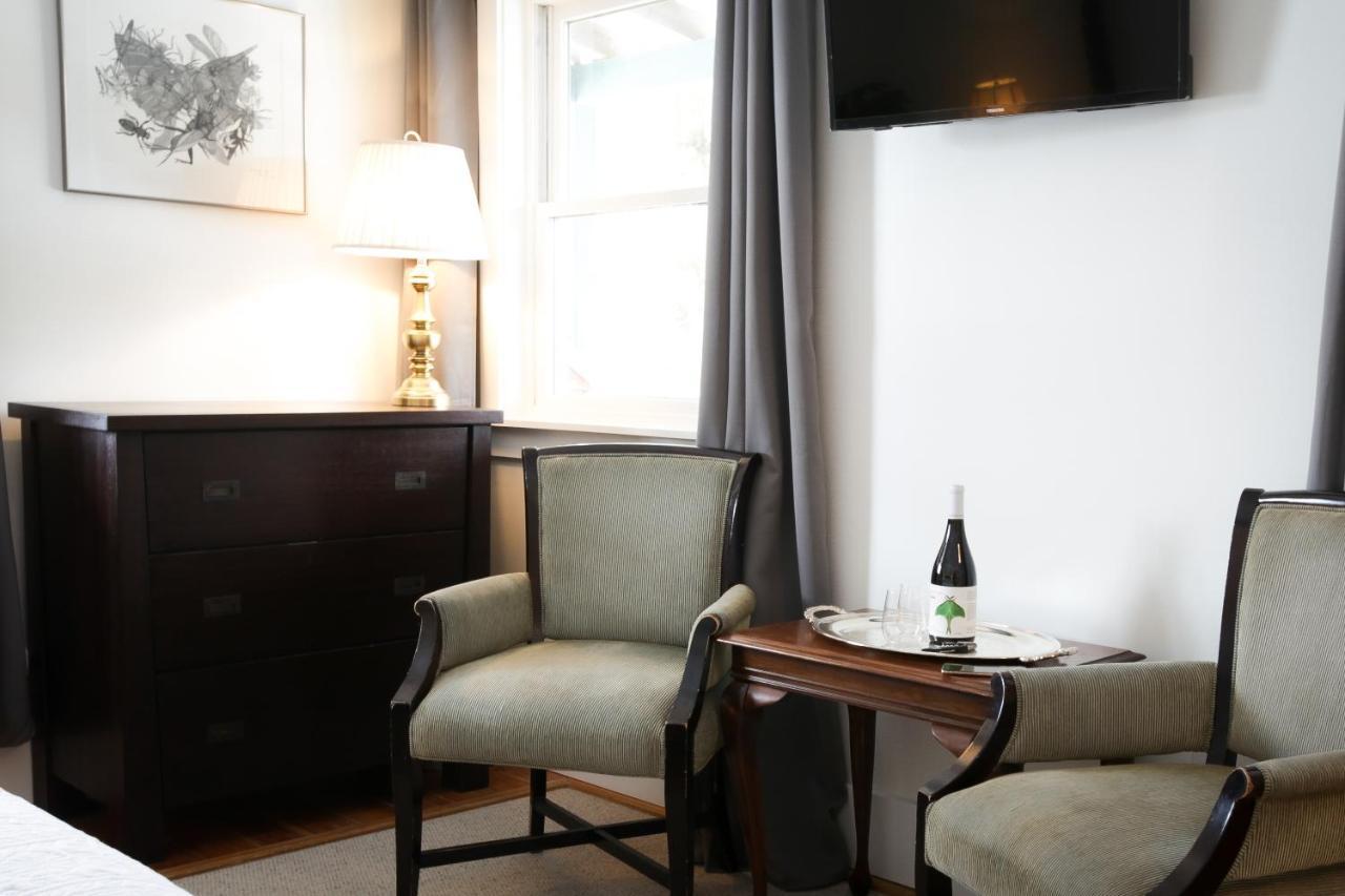 Jackson'S Falls Country Inn Milford Екстер'єр фото