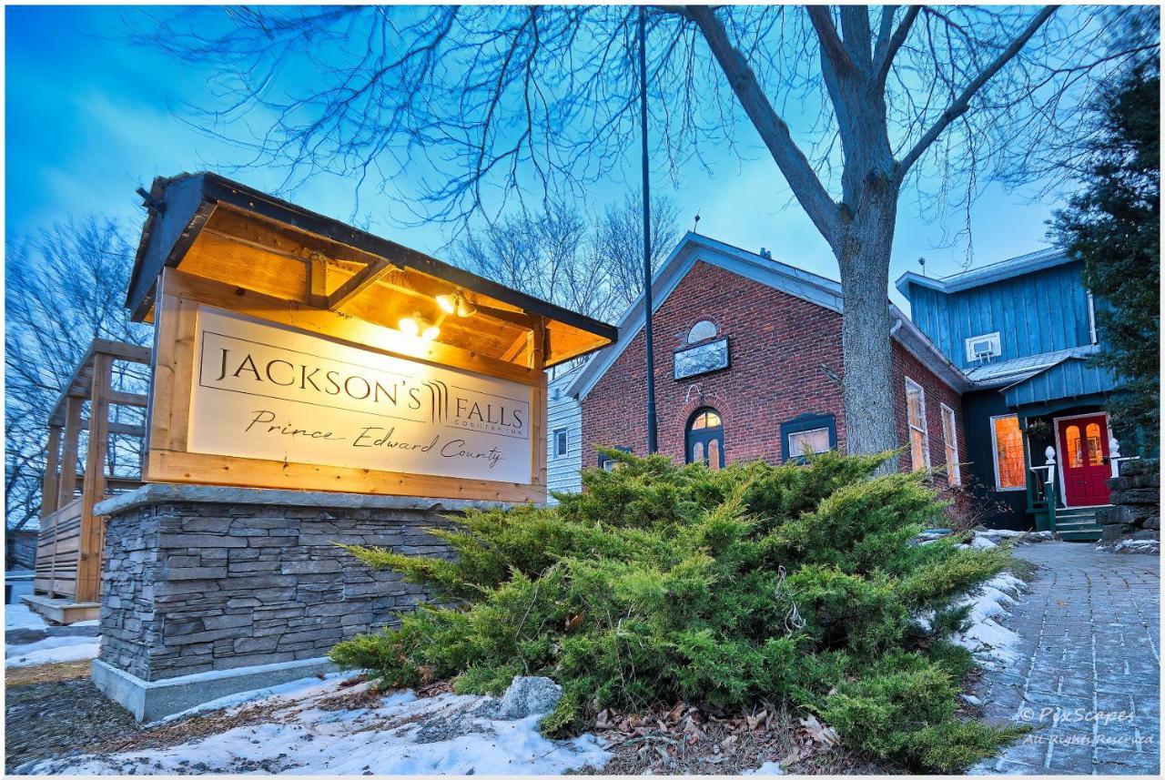 Jackson'S Falls Country Inn Milford Екстер'єр фото